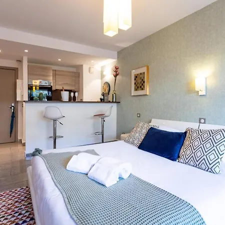 Sweett - Maison Blanche Apartment *