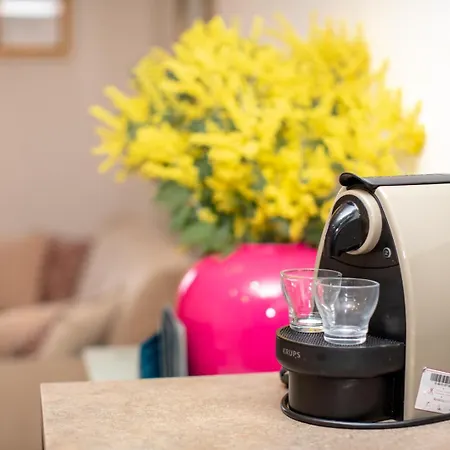 Апартаменты Sweett - Maison Blanche Жуан-ле-Пен