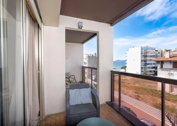 Sweett - Maison Blanche * Juan-les-Pins